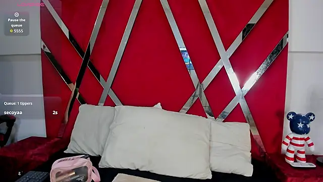 Sofia-candyht online show from 06-23-26, 10:41
