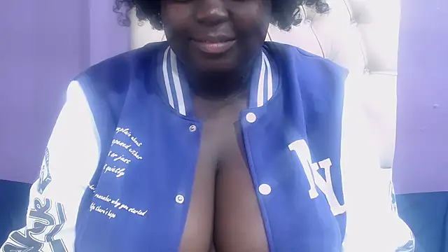 DARKGIANTMELANIN online show from 04-25-26, 07:00