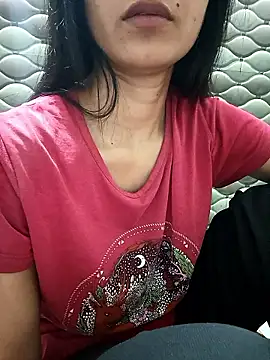 Snapshot of Rajni-Mehra chatting on 01-15-26, 05:34 Rajni-Mehra online show from 01-15-26, 05:34