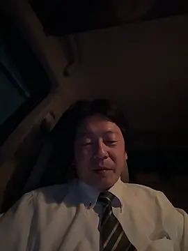 Snapshot of SaneService9 chatting on 12-22-25, 06:38 SaneService9 online show from 12-22-25, 06:38