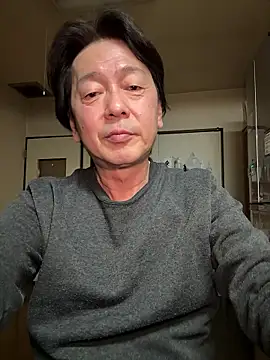 Snapshot of SaneService9 chatting on 01-19-26, 05:44 SaneService9 online show from 01-19-26, 05:44