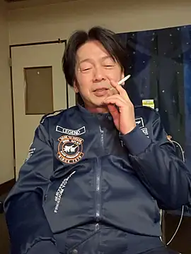 Snapshot of SaneService9 chatting on 02-06-26, 07:02 SaneService9 online show from 02-06-26, 07:02