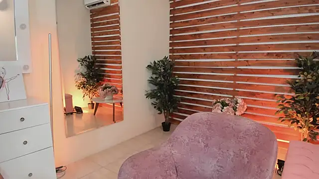 Sapphire Venuss online show from 01-30-25, 09:58