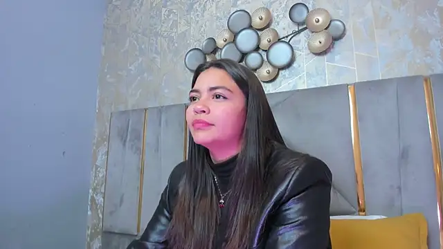 KimDevinne online show from 11-23-25, 03:06