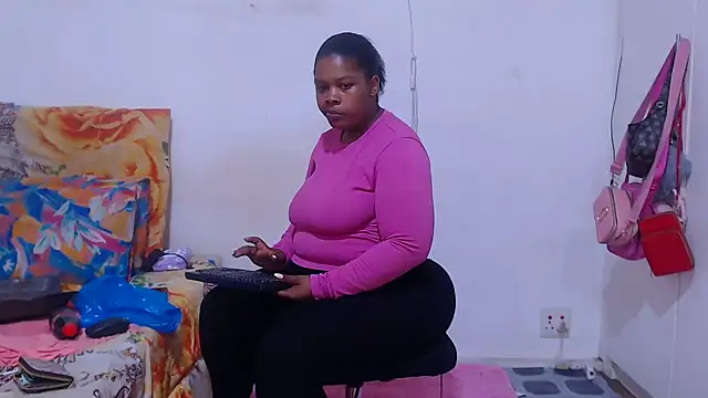 BigbootyNickyx online show from 03-05-26, 02:24