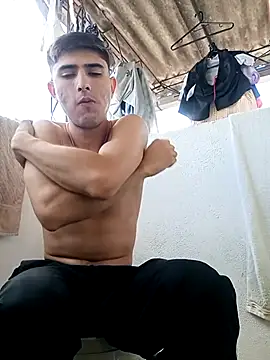 Snapshot of PhilipRich chatting on 11-21-25, 06:39 PhilipRich online show from 11-21-25, 06:39