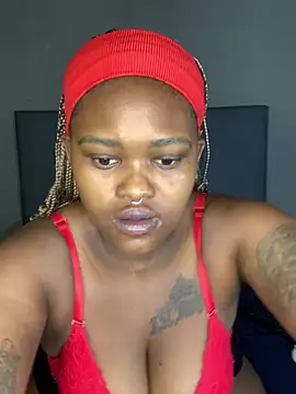 ThickPearlx23 online show from 04-22-26, 01:08