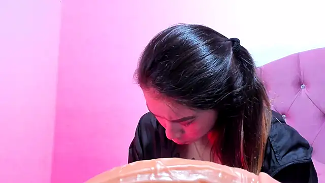 teffy lee online show from 01-01-25, 02:51