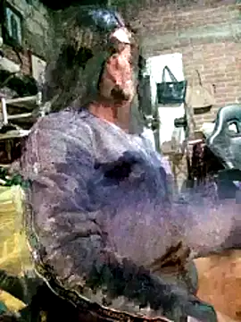 Snapshot of yovana13 chatting on 03-31-26, 06:58 yovana13 online show from 03-31-26, 06:58