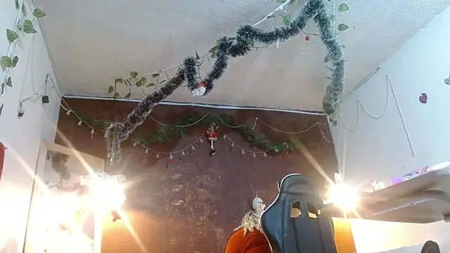 Snapshot of PervertedMature chatting on 11-22-25, 11:48 PervertedMature online show from 11-22-25, 11:48