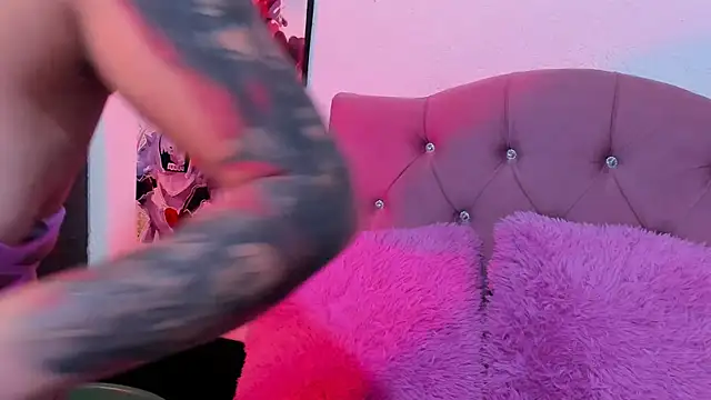 Mila nixon02 online show from 10-12-25, 04:33