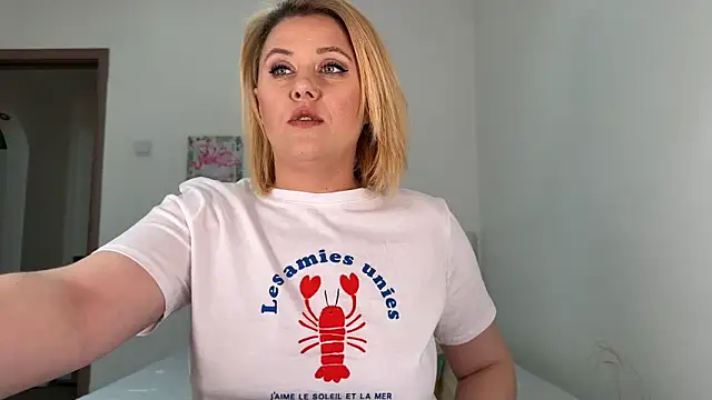 Flawlessxx online show from 02-19-25, 10:23