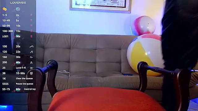 Snapshot of bradley_colt chatting on 02-17-25, 02:26 bradley colt online show from 02-17-25, 02:26