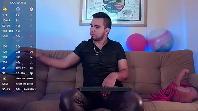 Snapshot of bradley_colt chatting on 03-13-25, 07:28 bradley colt online show from 03-13-25, 07:28