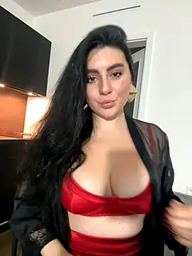 Snapshot of Evelyn___Sweet chatting on 09-16-25, 07:04 Evelyn Sweet online show from 09-16-25, 07:04