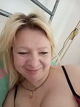 Lauri scherri online show from 06-16-26, 01:47