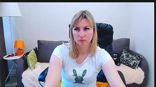Incredible Ariela online show from 07-29-26, 09:51