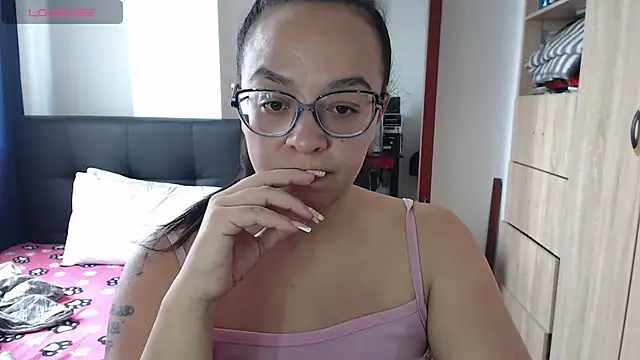 miia-big1boobs  online show from 02-04-25, 04:29