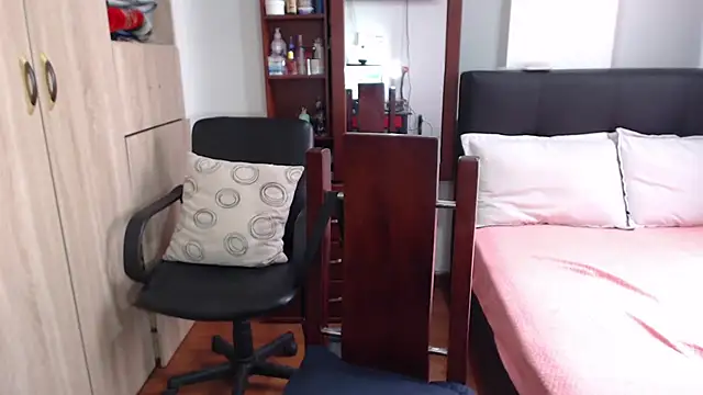 miia-big1boobs  online show from 03-18-25, 05:21