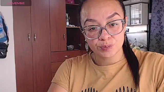 miia-big1boobs  online show from 07-25-26, 05:10
