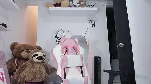 emily palmeer online show from 01-08-25, 11:32