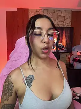 Tamara Roberts1 online show from 04-30-26, 01:56