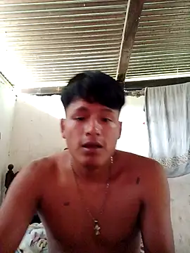 Snapshot of Huebolocko chatting on 01-16-25, 04:28 Huebolocko online show from 01-16-25, 04:28