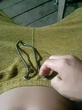 Snapshot of Huebolocko chatting on 02-22-25, 06:06 Huebolocko online show from 02-22-25, 06:06