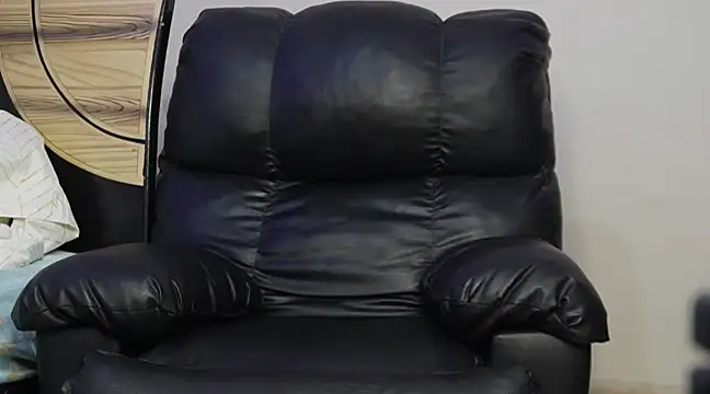 Snapshot of May_Dylan1 chatting on 12-05-24, 01:38 May Dylan1 online show from 12-05-24, 01:38