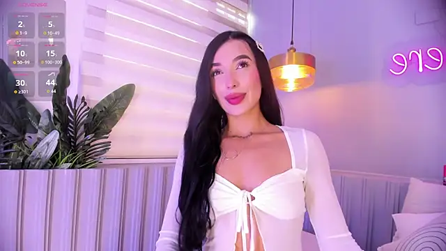 stephanymonroe online show from 06-13-26, 04:38