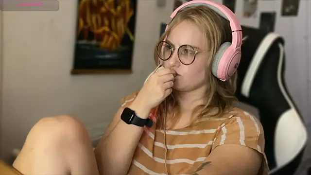 JacyWinslat online show from 09-11-25, 06:19