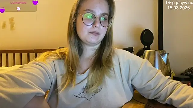 Snapshot of JacyWinslat chatting on 03-15-26, 05:08 JacyWinslat online show from 03-15-26, 05:08