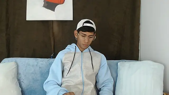 Nick Collins18 online show from 11-06-25, 08:21