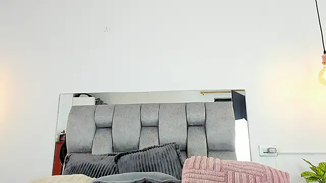 Snapshot of samarawells chatting on 01-24-25, 10:19 samarawells online show from 01-24-25, 10:19