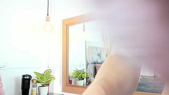 Snapshot of samarawells chatting on 01-27-25, 10:49 samarawells online show from 01-27-25, 10:49