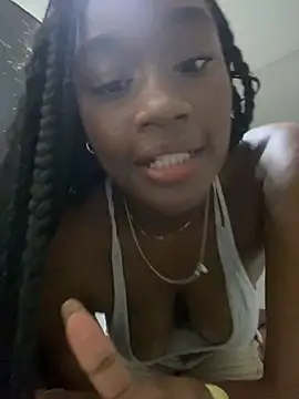 EscorpiLeoncita online show from 02-05-26, 04:50