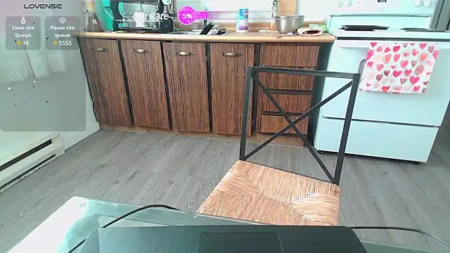 Snapshot of Kittyymaze1 chatting on 02-19-25, 01:28 Kittyymaze1 online show from 02-19-25, 01:28