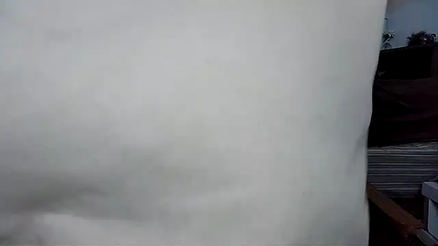 Kittyymaze1 online show from 05-11-26, 12:11
