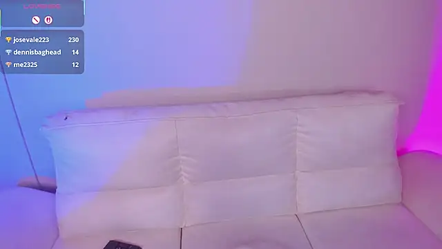 Rebeca Williams  online show from 11-20-25, 11:37