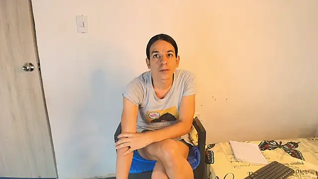 Oh Tique online show from 11-27-25, 03:25