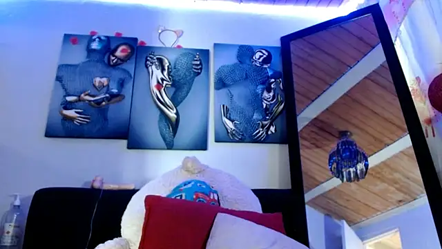 Maidi  online show from 03-20-25, 03:14