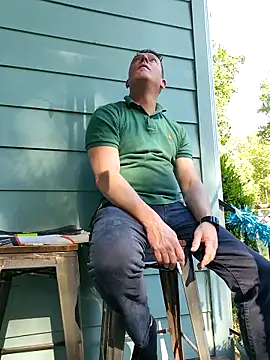 Bigtater1999 online show from 04-23-26, 08:55