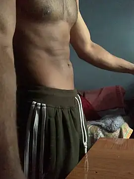 Vampire xoxo online show from 12-29-24, 03:22