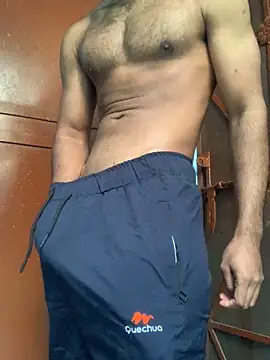 Vampire xoxo online show from 12-29-24, 11:50