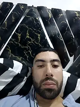 Snapshot of Joosee1696 chatting on 12-01-25, 01:32 Joosee1696 online show from 12-01-25, 01:32