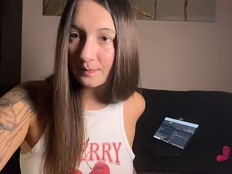 Snapshot of Jennyke66 chatting on 10-10-25, 07:13 Jennyke66 online show from 10-10-25, 07:13