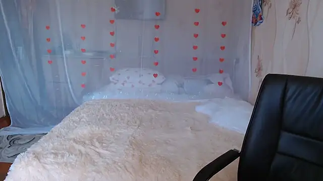 OlgaHottie online show from 02-27-25, 04:52