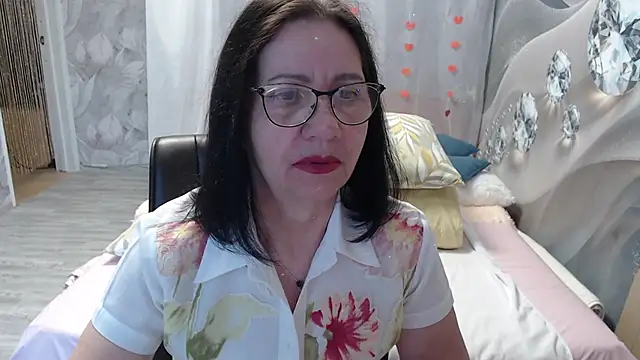 OlgaHottie online show from 03-10-26, 11:43