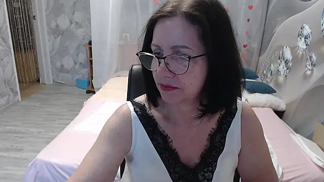 Snapshot of OlgaHottie chatting on 05-08-26, 11:10 OlgaHottie online show from 05-08-26, 11:10