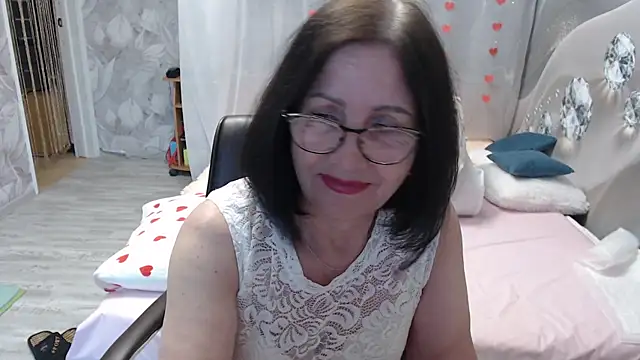 Snapshot of OlgaHottie chatting on 05-16-26, 11:36 OlgaHottie online show from 05-16-26, 11:36